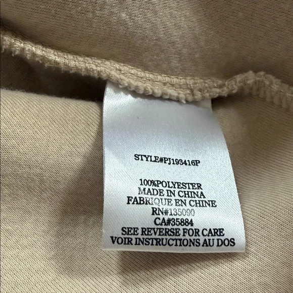 Peloton Cream Sherpa Jacket - excellent condition - Picture 4 of 4